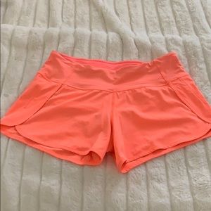 Lululemon active run short